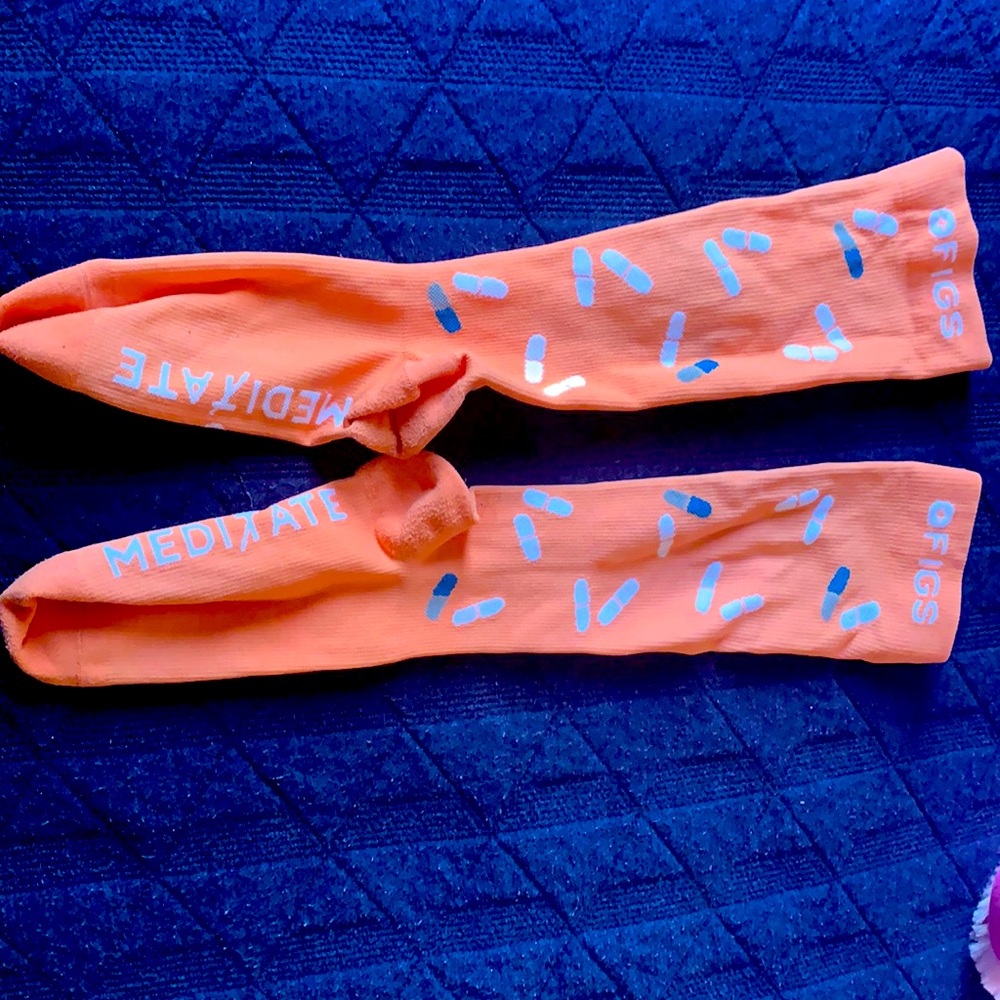 “Meditate” 💊 Figs 🧦 🧦